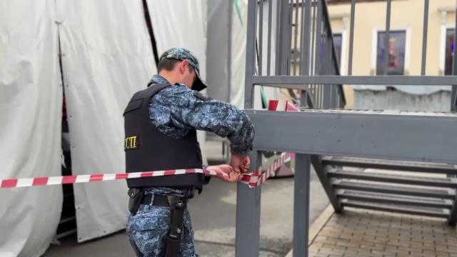Приставы временно закрыли концертную площадку в «Арт-Квадрате» в Уфе