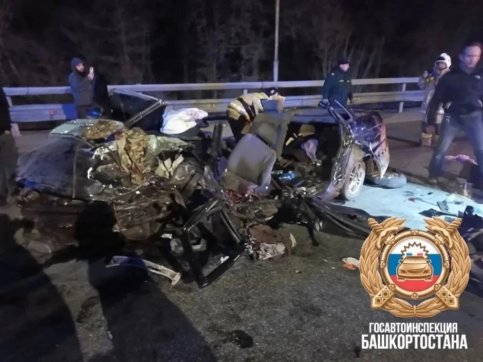 Пять человек госпитализированы после аварии на трассе М-5 под Уфой