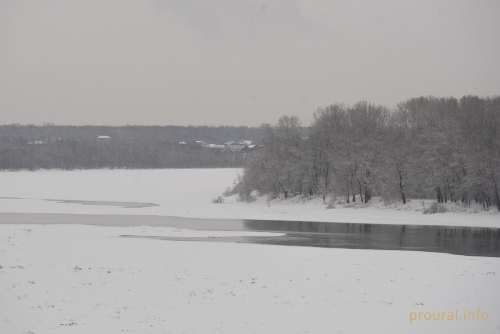 «Уже заканчиваются продукты и лекарства»: в башкирской деревне люди две недели живут без дороги