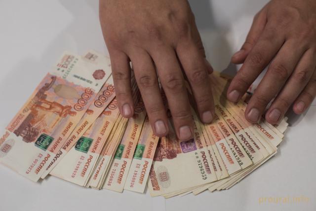 Житель Нефтекамска снял девушку на сайте интим-услуг и лишился более 60 тысяч рублей