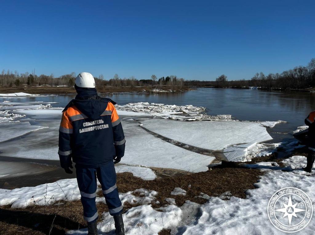 Тело утонувшего рыбака в Башкирии нашли через двое суток
