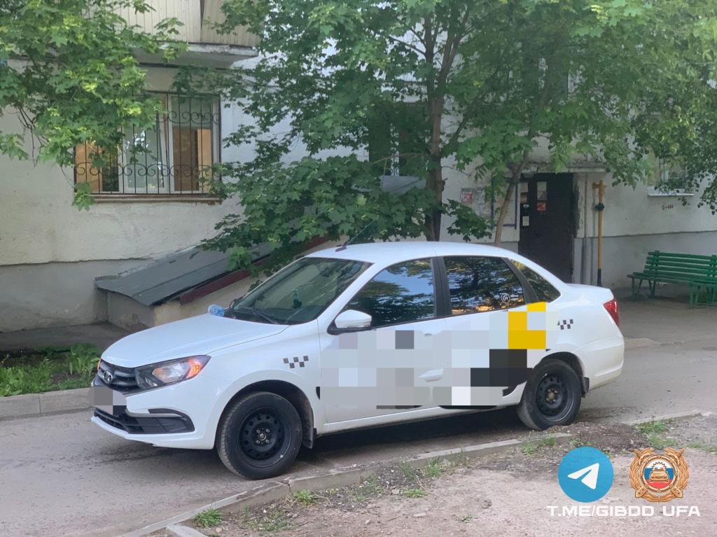 Таксист сбил шестилетнего мальчика во дворе дома в Уфе