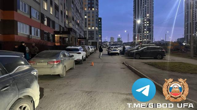 В Уфе иномарка сбила 2-летнего малыша