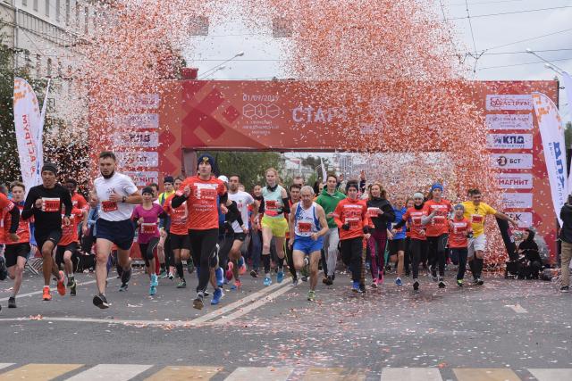 На старт, внимание, марш: яркие мгновения Уфимского международного марафона в фоторепортаже Proural