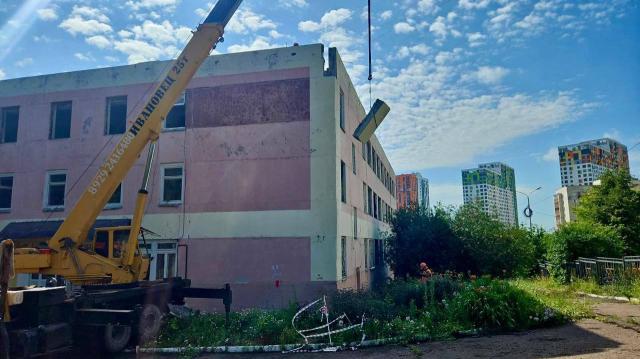 В Уфе сносят аварийную школу на Уфимском шоссе