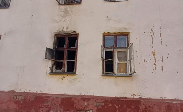 Два человека пострадали при пожаре в многоквартирном доме в Уфе