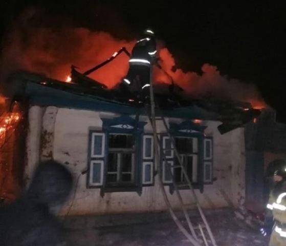 В Башкирии мужчина получил ожог 70% поверхности тела во время пожара