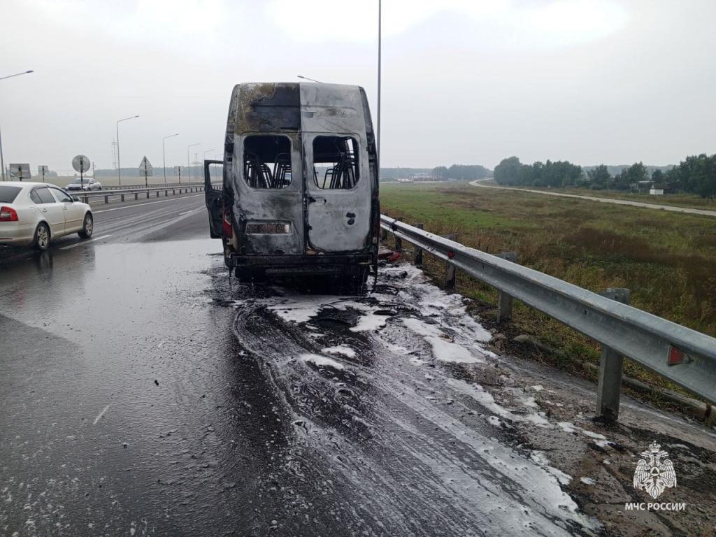 «Газель» с пассажирами загорелась на ходу в Башкирии