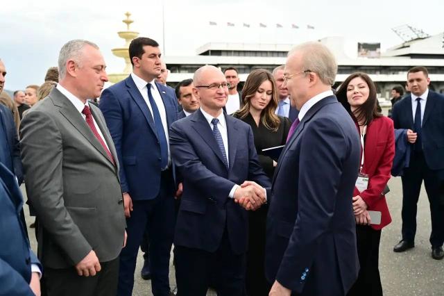 Назаров представил проекты Башкирии на Абхазском экономическом форуме