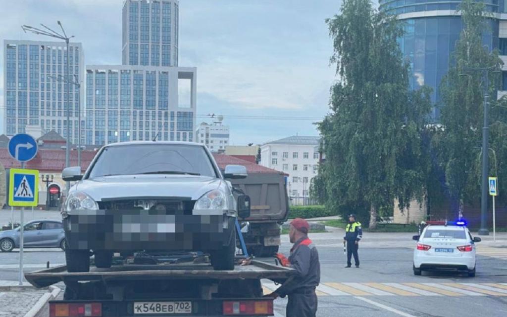 В центре Уфы задержали пьяного 16-летнего водителя «Лады»