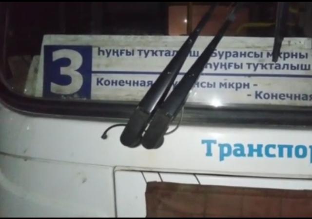 В Учалах автобус насмерть переехал лежавшего на дороге мужчину