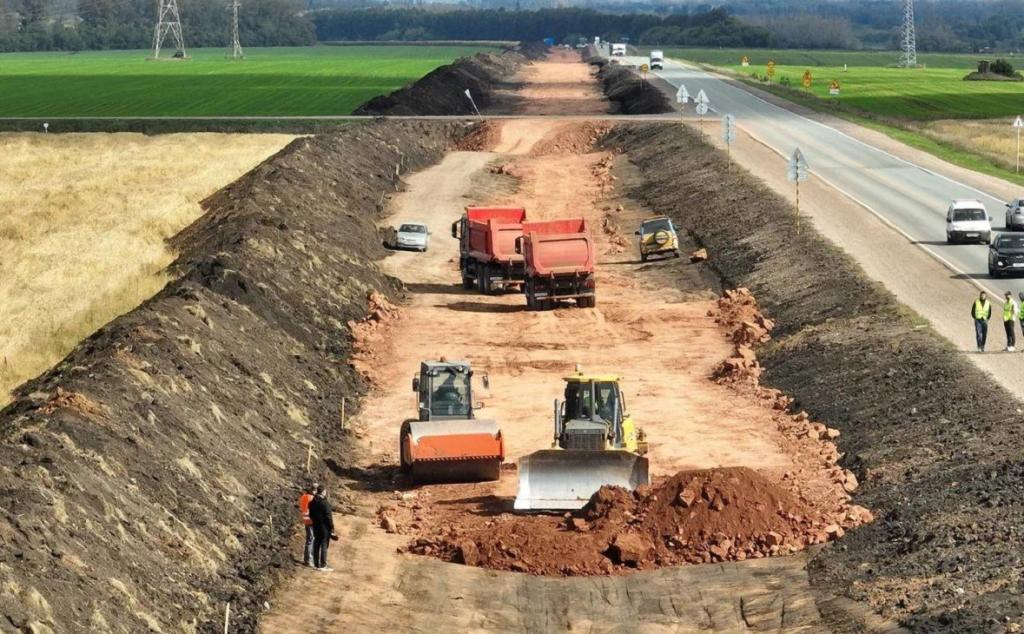 Участок трассы Уфа — Оренбург возле Стерлитамака начали расширять до четырех полос