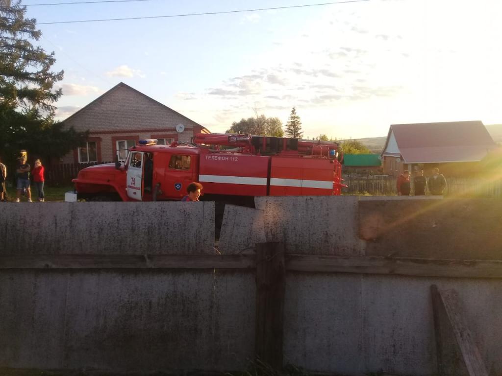 Следком Башкирии взялся за пожар, в котором погибли женщина с сыном