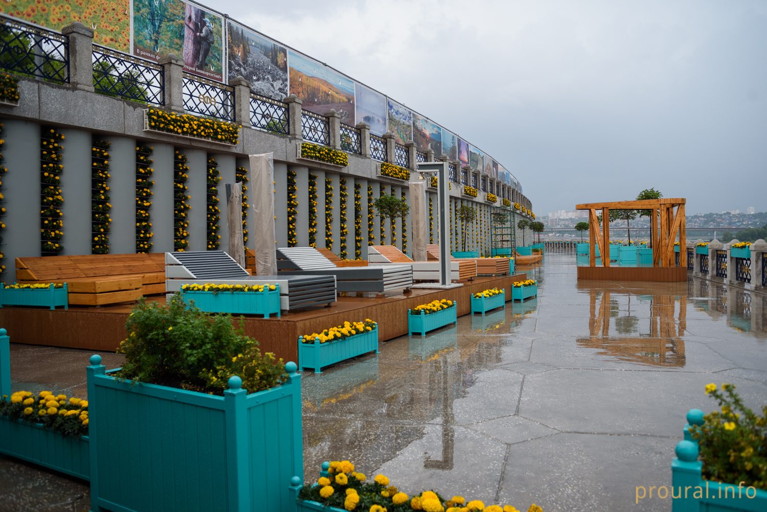 Самый красивый участок набережной реки Белой: мини-репортаж