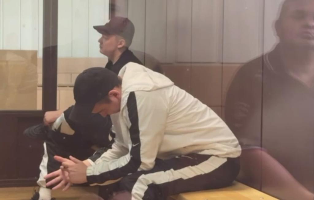 В Иглино вынесли приговор сыновьям бизнесмена, избившим подростков на площади