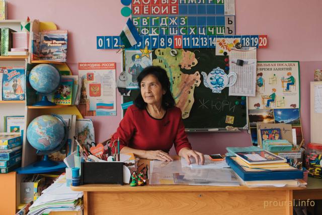 Ратмир Мавлиев поздравил учителей с профессиональным праздником