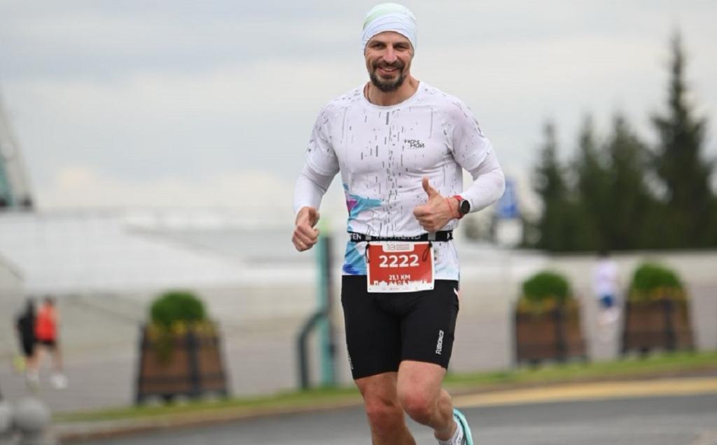 Уфимец ежедневно пробегает по 20 км, чтобы собрать деньги детям-инвалидам