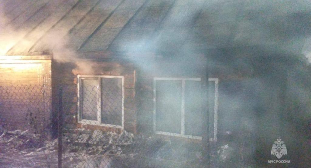 7-летний мальчик в Башкирии вынес братика из горящего дома