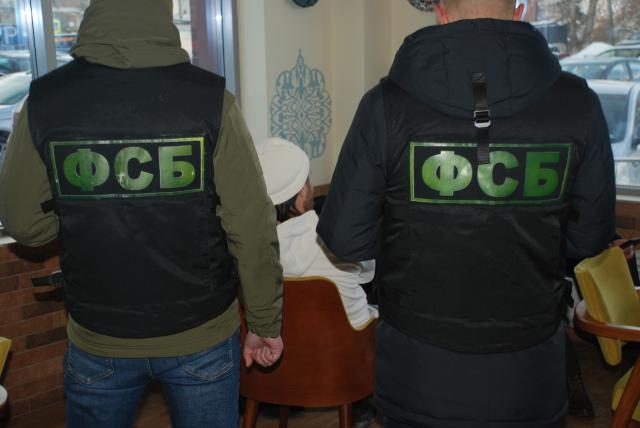 В Башкирии женщина задолжала 900 тысяч рублей налогов и пыталась сбежать из страны