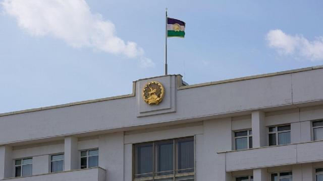 Глава Башкирии подписал распоряжение о переносе выходного дня с 24 на 27 июня 