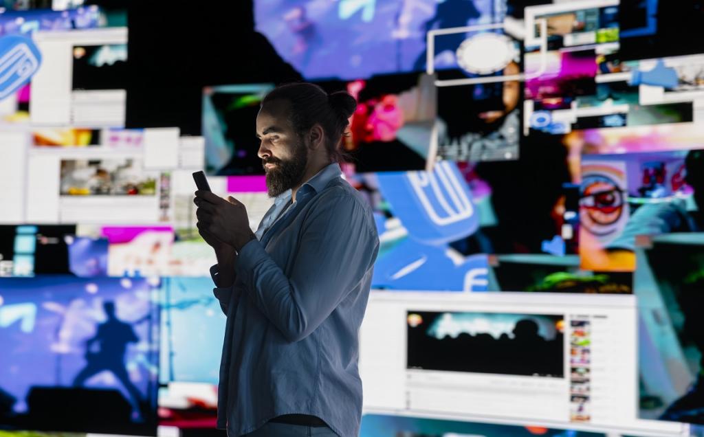 В Госсобрании Башкирии заявили об отказе россиян от соцсетей и возврате к газетам