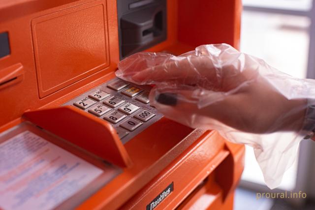 За сутки жители Башкирии отдали мошенникам 7 млн рублей