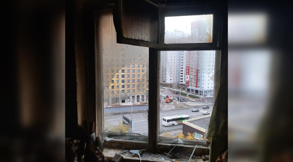 Пожарные спасли из горящей высотки в Уфе 18 человек