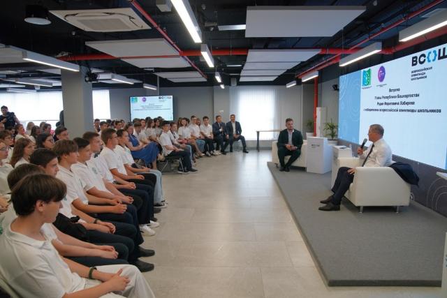 Победителям всероссийской школьной олимпиады в Башкирии увеличат выплаты