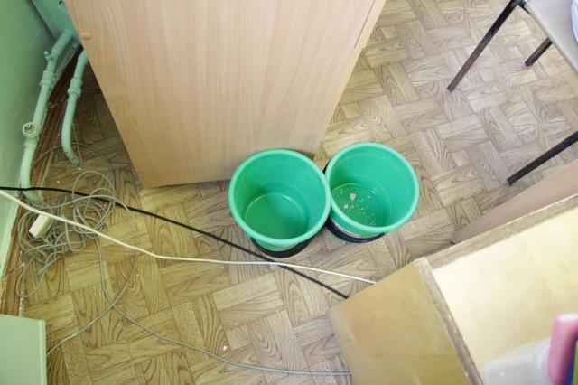 Что делать, если квартиру затопило дождем?