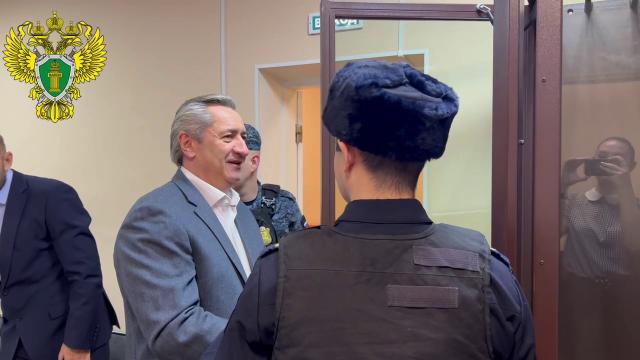 Гособвинение запросило для Алана Марзаева 14 лет колонии за взятку в 37 млн рублей