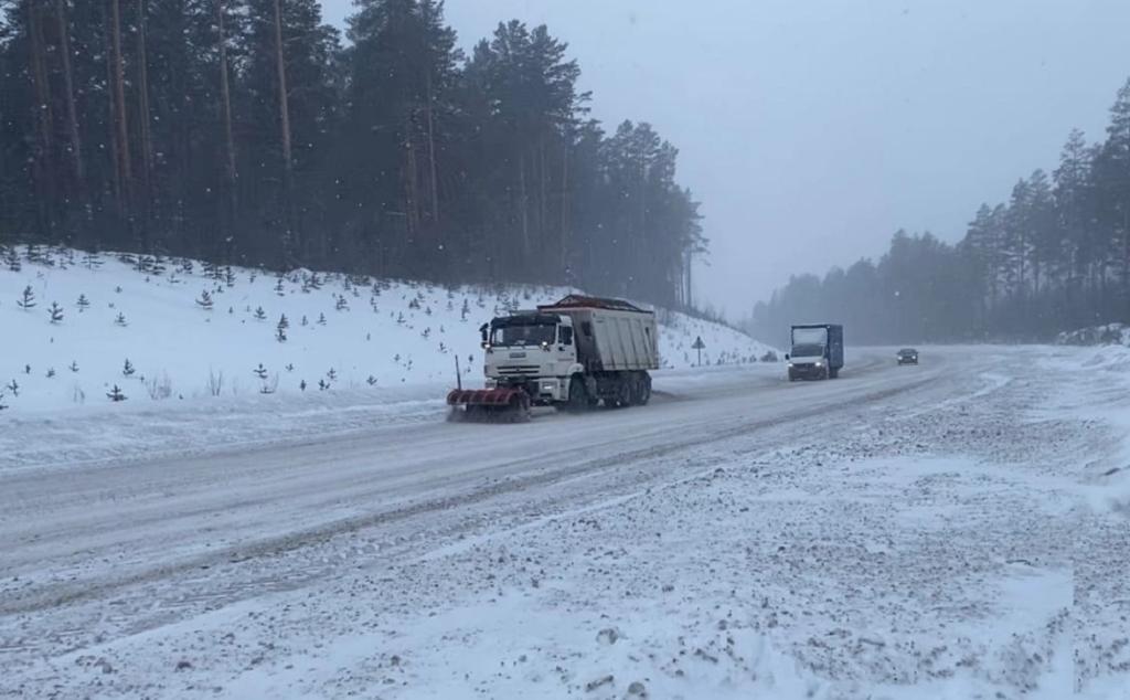 Из-за метели в Башкирии ограничили движение на трассе М-5 «Урал»