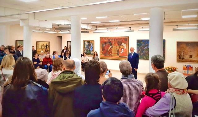 В Уфе открылась выставка «Школа и вдохновение»