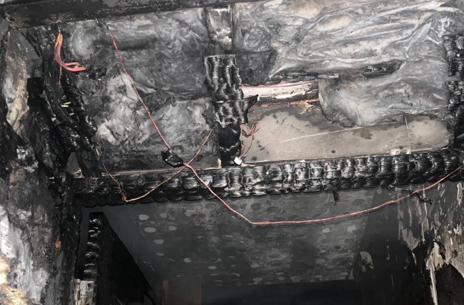 При пожаре на Ульяновых в Уфе спасли инвалида