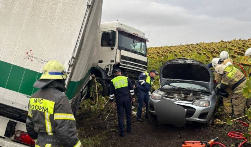 Водитель «Лады» погиб в аварии с фурой в Башкирии