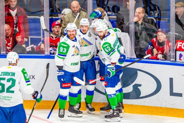 «Салават Юлаев» обыграл «Локомотив» в первом матче полуфинальной серии