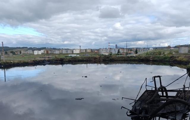 Нефтесборник в Башкирии стал причиной головной боли местных жителей