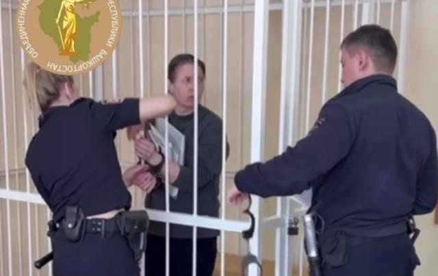 Экс-мэра Бирска Бурдину приговорили к пяти годам колонии за взятки и махинации