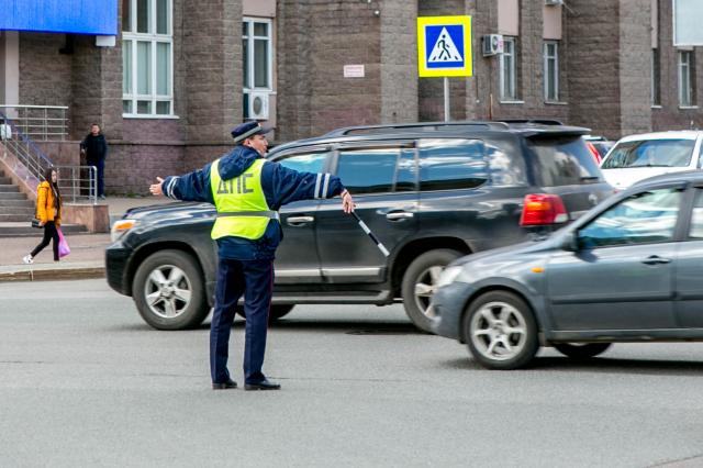 В Уфе пенсионерка за рулем иномарки сбила школьницу