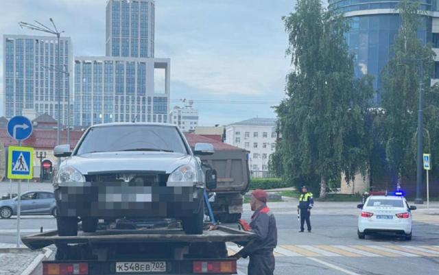 В центре Уфы задержали пьяного 16-летнего водителя «Лады»