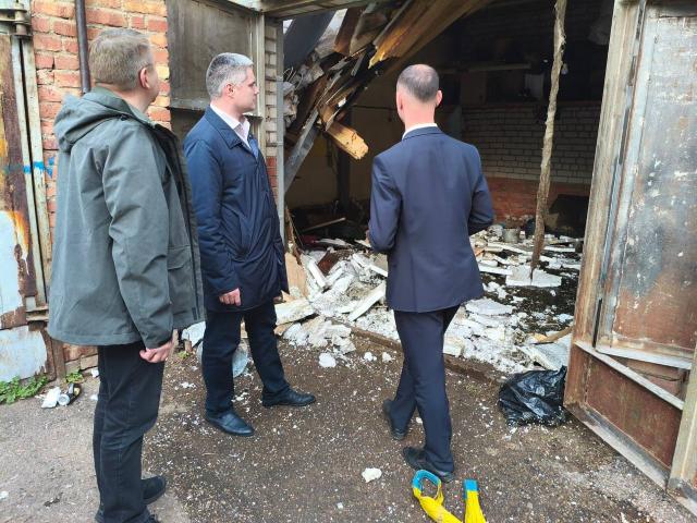 В помещении на Зорге в Уфе обрушилась крыша