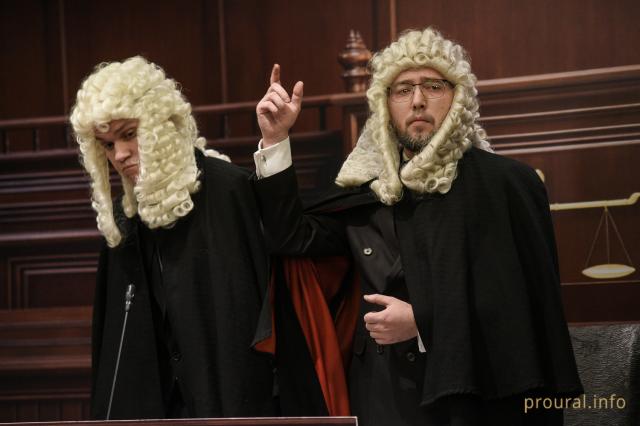 «Всем встать! Суд идет!»: в Уфе состоялся первый юридический спектакль