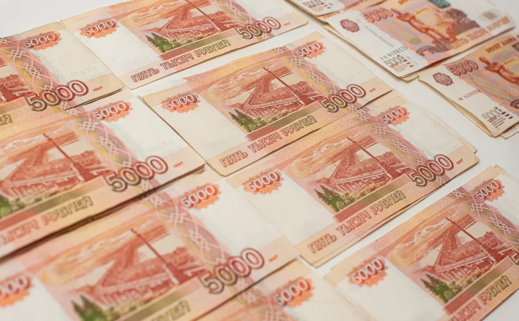 В Башкирии выросло число работников с зарплатой от 1 млн рублей