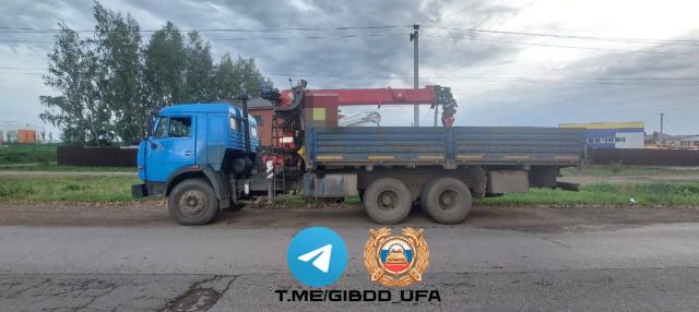 КамАЗ сбил 7-летнюю девочку в Уфе