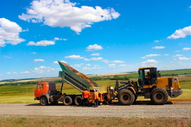 Муниципалитеты Башкирии получили 270 млн рублей на отсыпку дорог