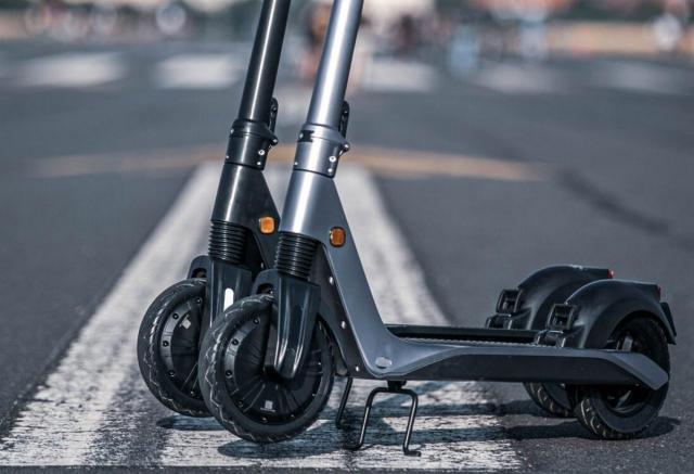 В Уфе ввели ограничение скорости самокатов