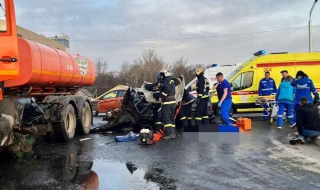 Выжившая в ДТП с пятью погибшими в Уфе девушка пошла на поправку