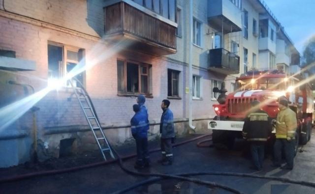При пожаре в многоквартирном доме в Уфе погибла женщина