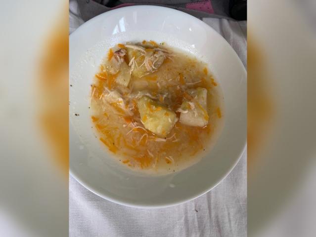 Женщины начали массово жаловаться на еду в уфимском роддоме