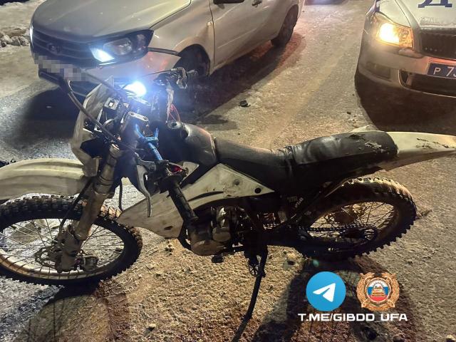 16-летняя девушка пострадала в аварии с мотоциклом в Уфе   