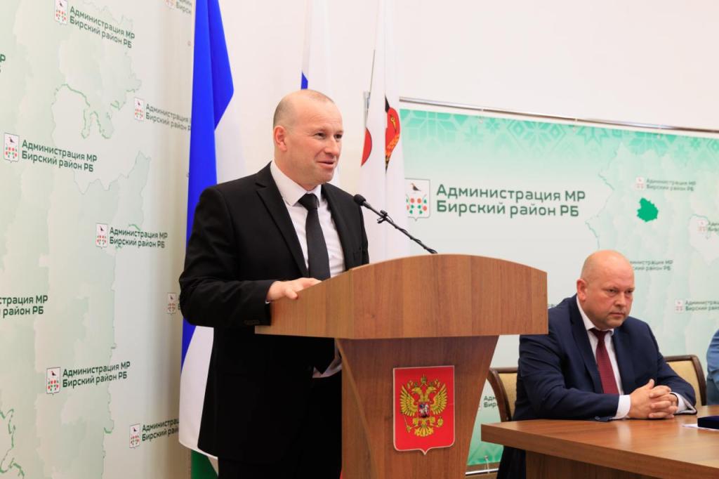 Глава Бирского района Башкирии досрочно покинул пост